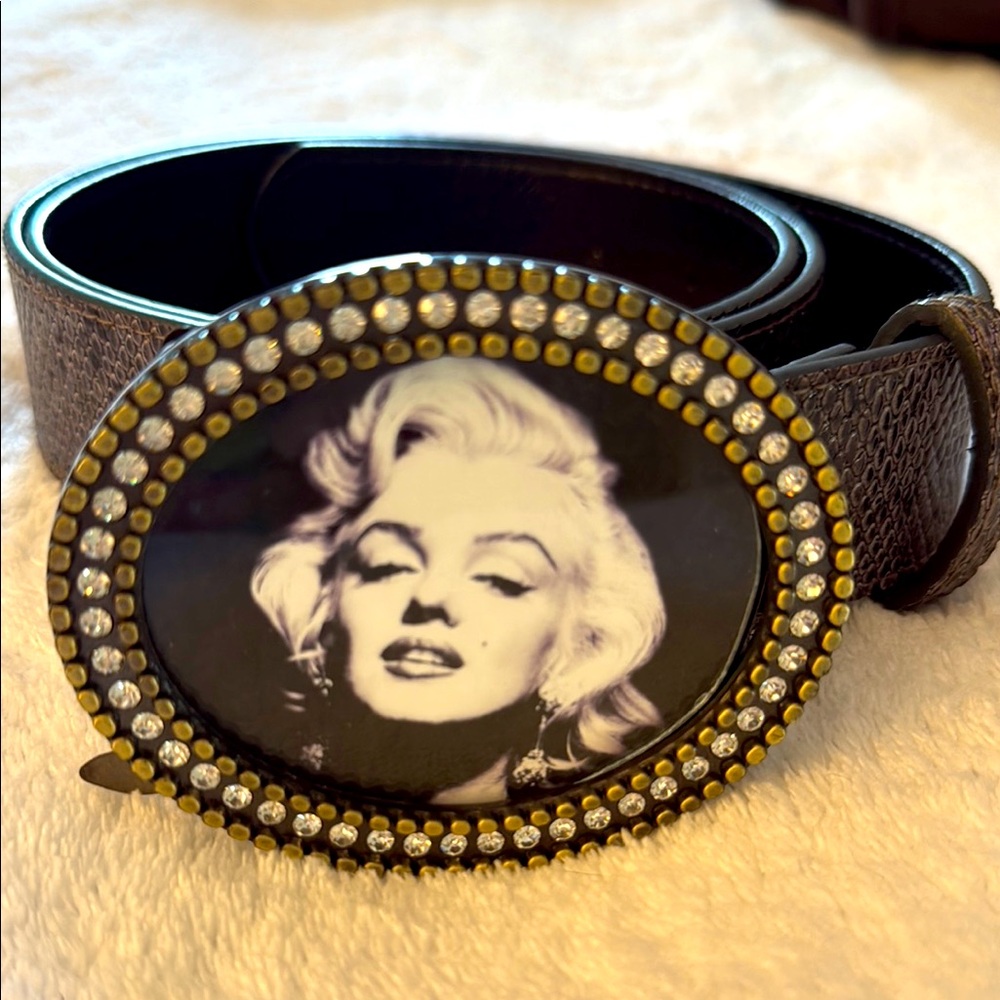 Marilyn Monroe Iconic Portrait belt and Buckle